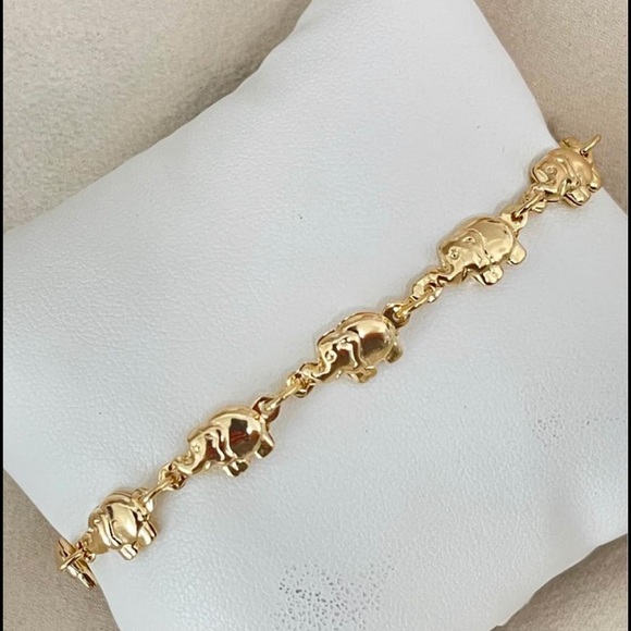 18k Gold Filled Elephant Bracelet - Picture 3 of 7